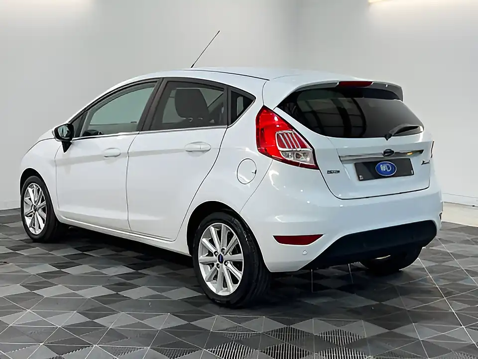 Used 2017 Ford Fiesta Titanium White - Interior and Exterior details 7