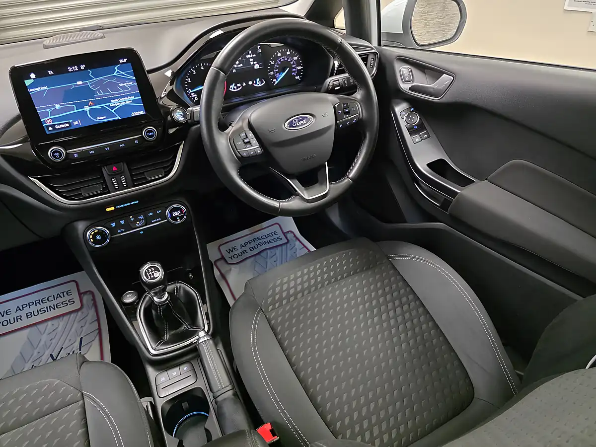Used 2017 Ford Fiesta Titanium White - Interior and Exterior details 7