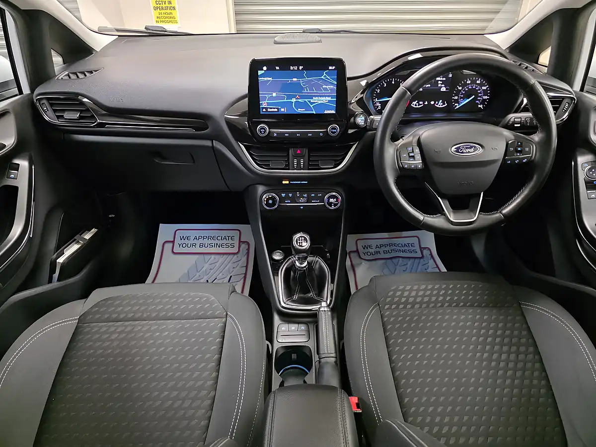 Used 2017 Ford Fiesta Titanium White - Interior and Exterior details 8