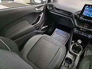 Used 2017 Ford Fiesta Titanium White - Interior and Exterior details 9