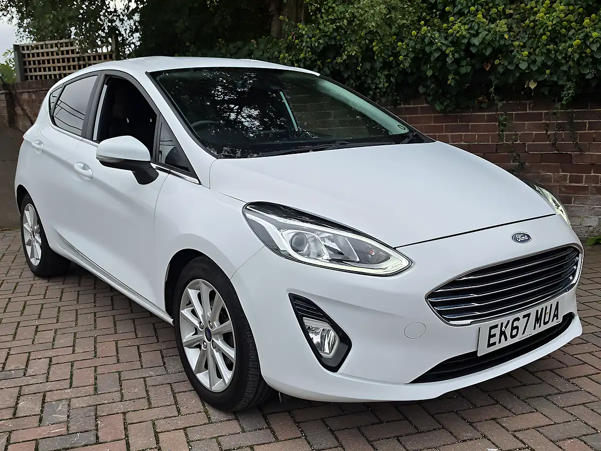 Used 2017 Ford Fiesta Titanium White - Interior and Exterior details 10