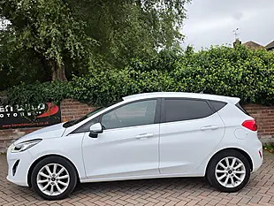 Used 2017 Ford Fiesta Titanium White - Interior and Exterior details 4