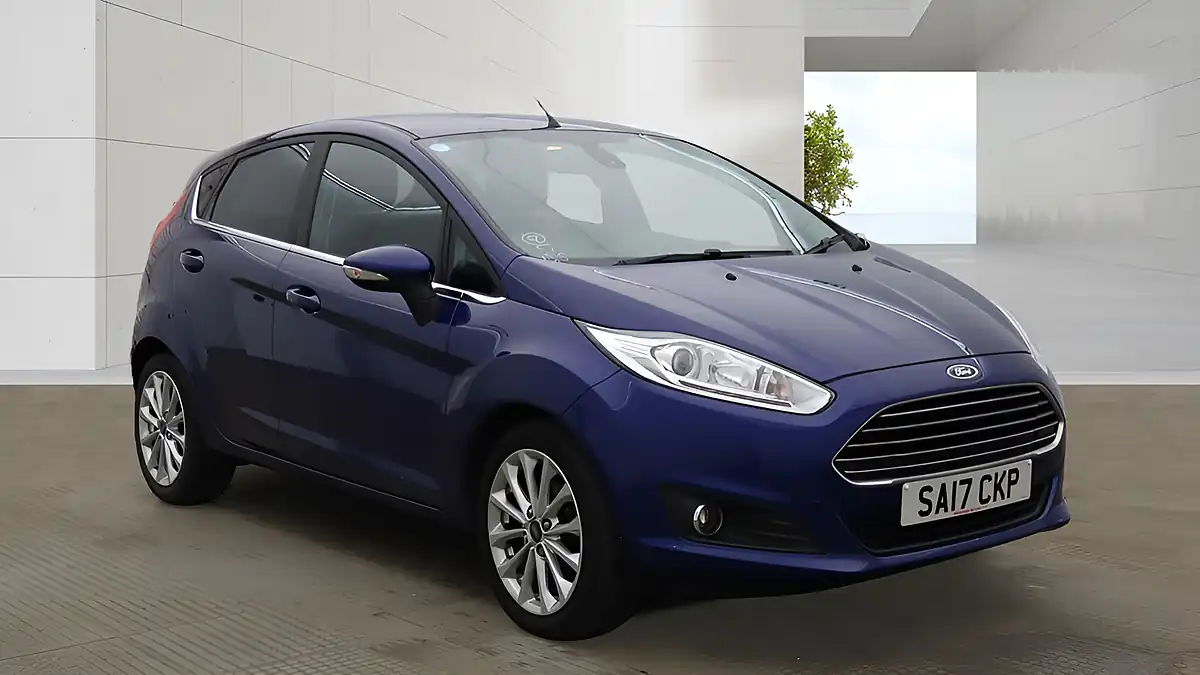 Used 2017 Ford Fiesta Titanium X Blue - Front View