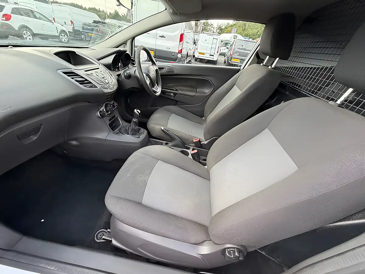 Used 2017 Ford Fiesta Van Panel Van White - Interior and Exterior details 10