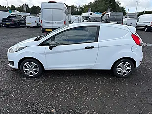 Used 2017 Ford Fiesta Van Panel Van White - Interior and Exterior details 4