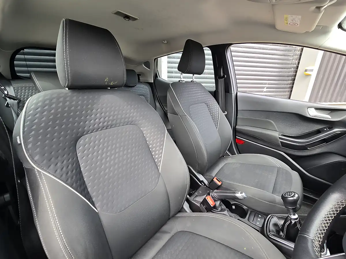 Used 2017 Ford Fiesta Zetec Black - Interior and Exterior details 4