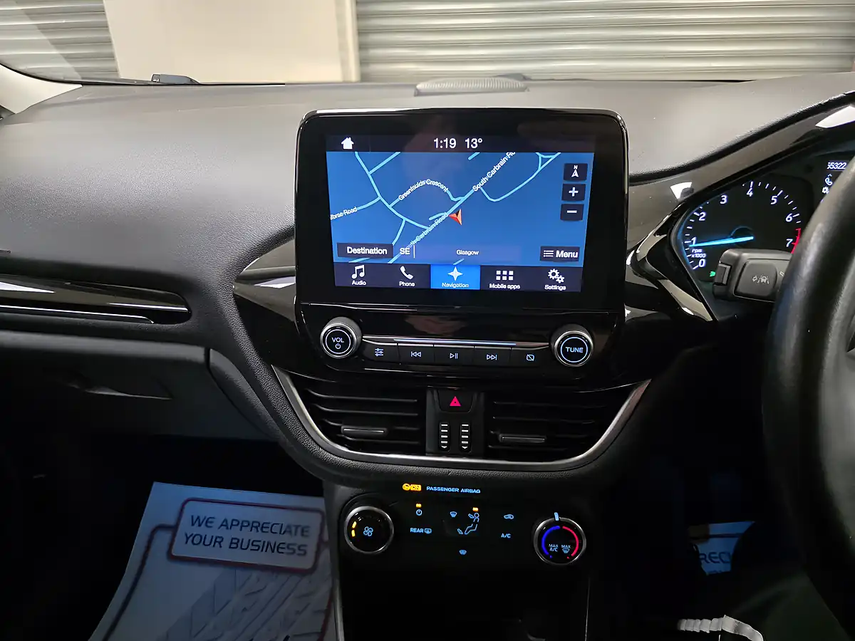 Used 2017 Ford Fiesta Zetec Black - Interior and Exterior details 10