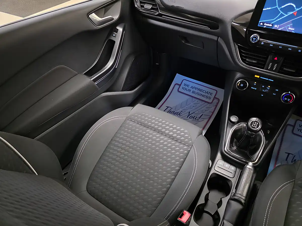 Used 2017 Ford Fiesta Zetec Black - Interior and Exterior details 16