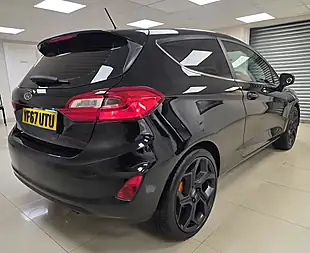 Used 2017 Ford Fiesta Zetec Black - Interior and Exterior details 3