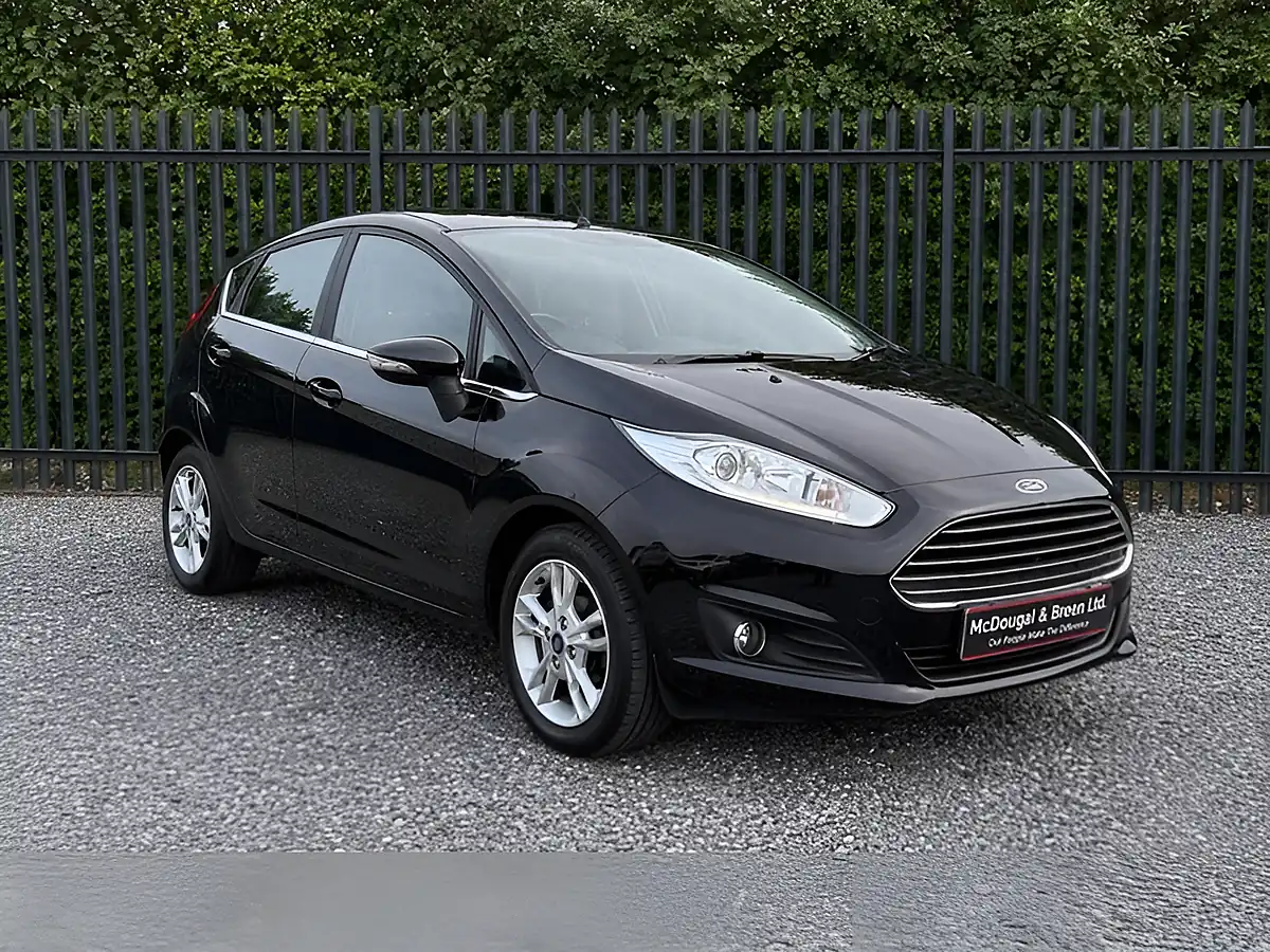 Used 2017 Ford Fiesta Zetec Black - Interior and Exterior details 8