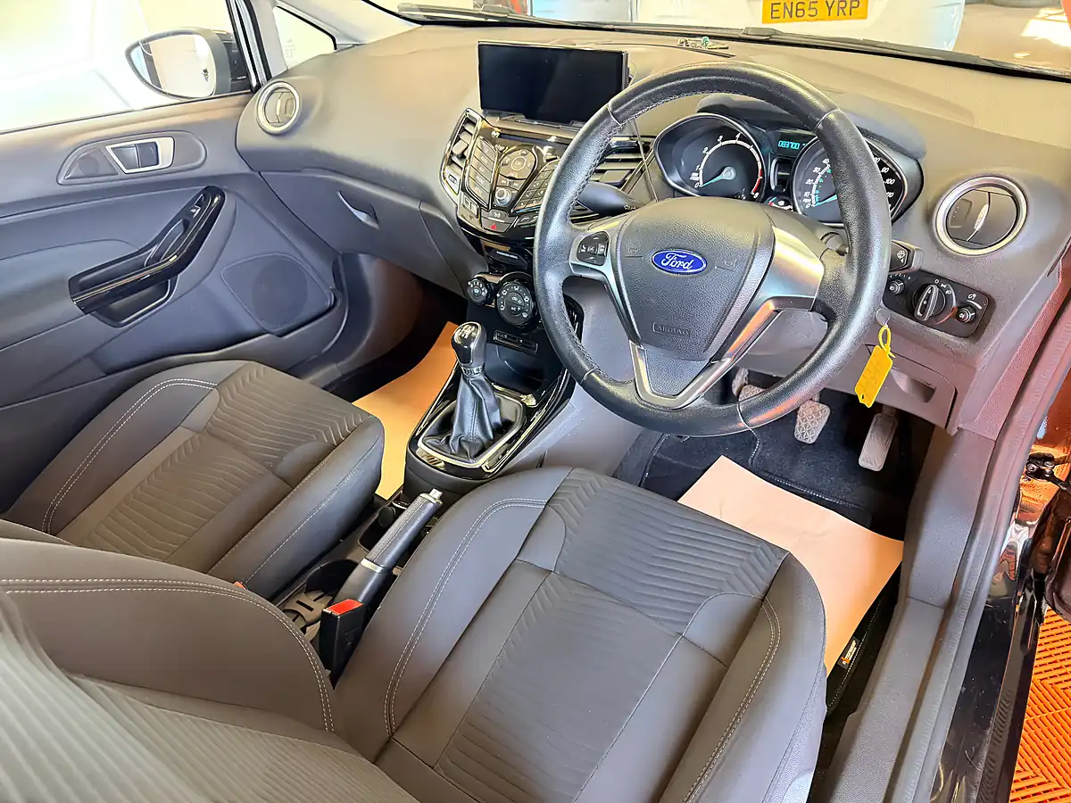 Used 2017 Ford Fiesta Zetec Black - Interior and Exterior details 12