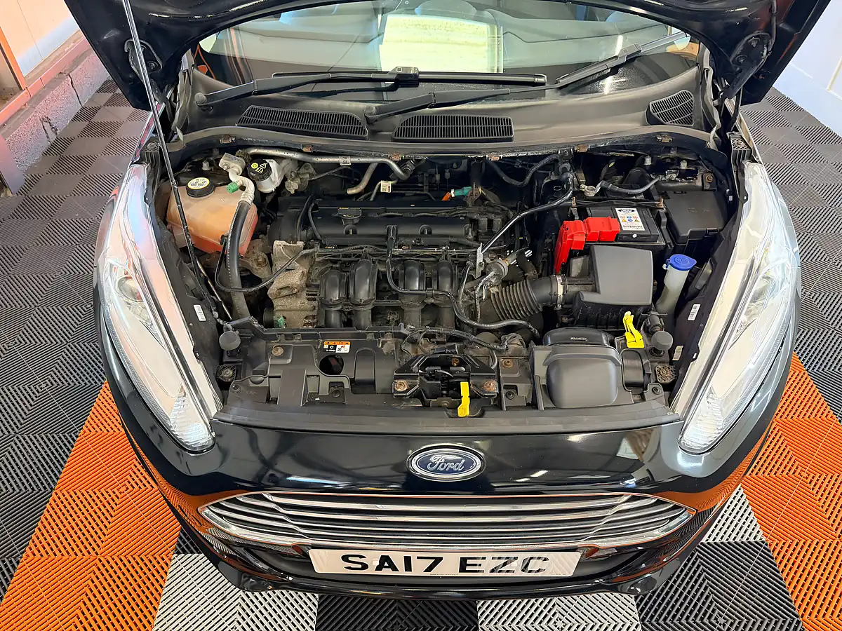 Used 2017 Ford Fiesta Zetec Black - Interior and Exterior details 19