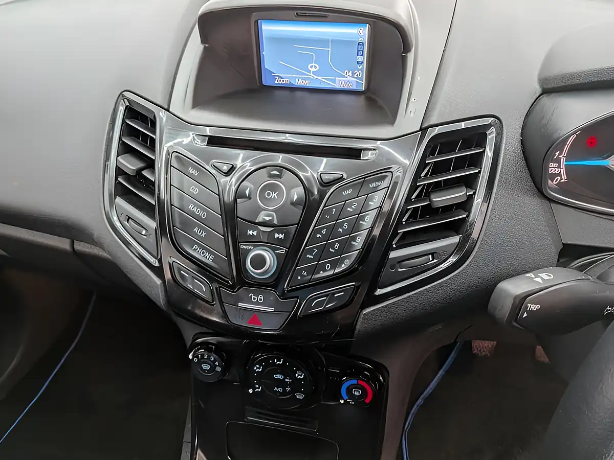 Used 2017 Ford Fiesta Zetec Black - Interior and Exterior details 10