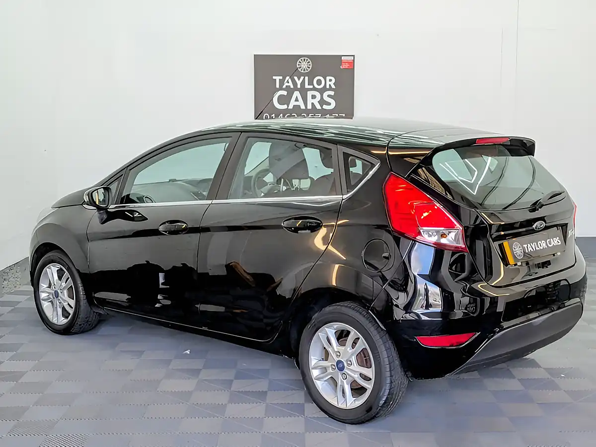 Used 2017 Ford Fiesta Zetec Black - Interior and Exterior details 8