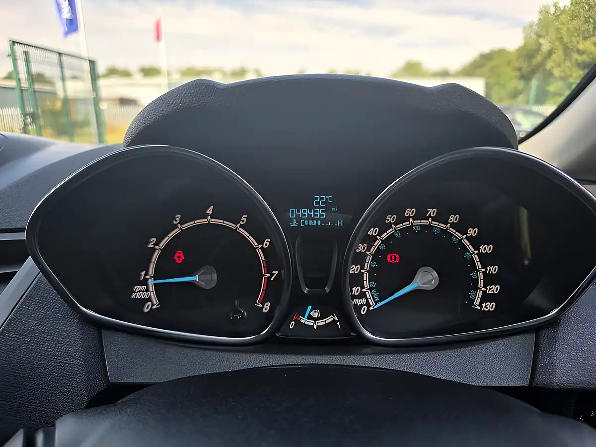 Used 2017 Ford Fiesta Zetec Black - Interior and Exterior details 14