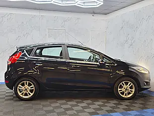 Used 2017 Ford Fiesta Zetec Black - Interior and Exterior details 10
