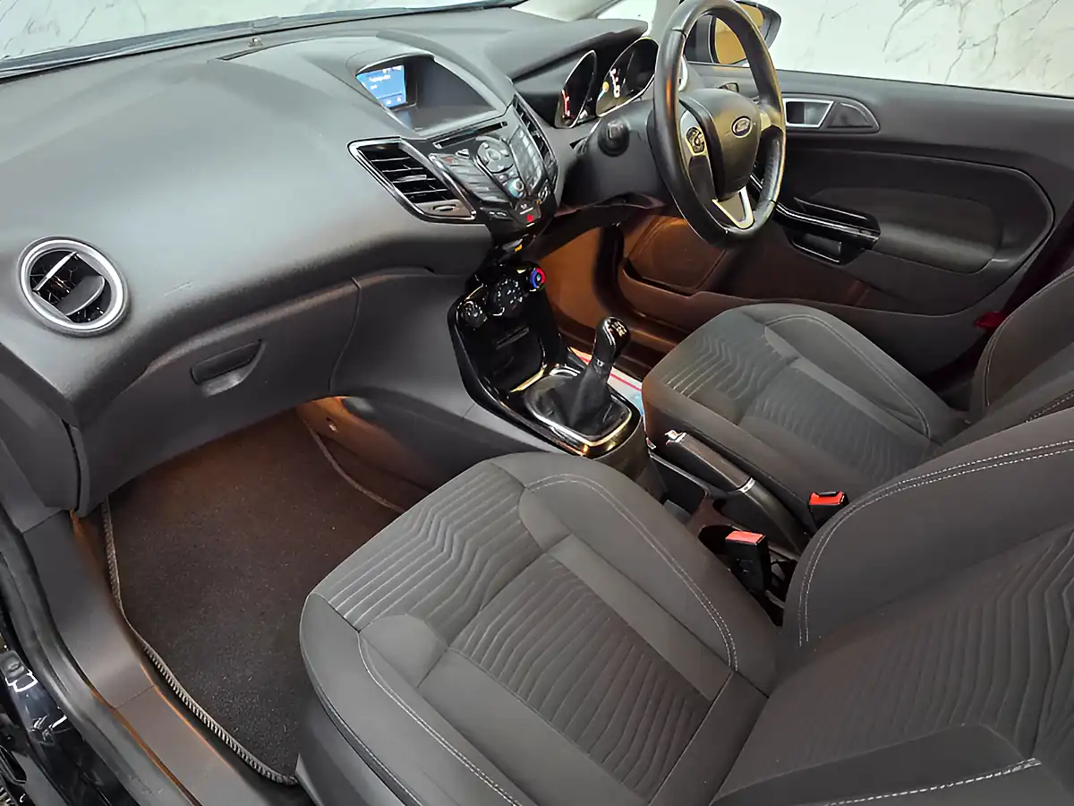 Used 2017 Ford Fiesta Zetec Black - Interior and Exterior details 13