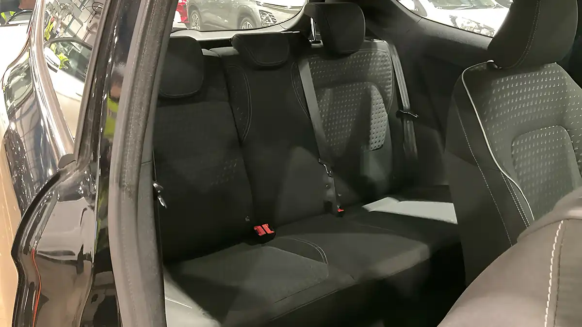 Used 2017 Ford Fiesta Zetec Black - Interior and Exterior details 10