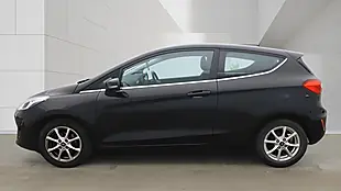 Used 2017 Ford Fiesta Zetec Black - Interior and Exterior details 6