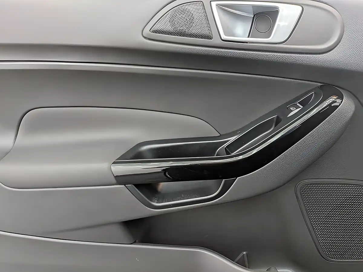 Used 2017 Ford Fiesta Zetec Blue - Interior and Exterior details 16