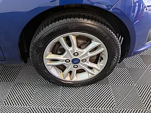 Used 2017 Ford Fiesta Zetec Blue - Interior and Exterior details 19