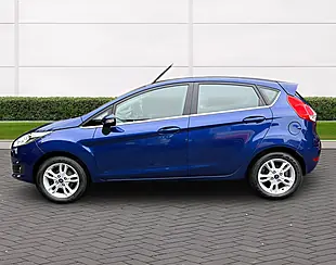 Used 2017 Ford Fiesta Zetec Blue - Interior and Exterior details 6