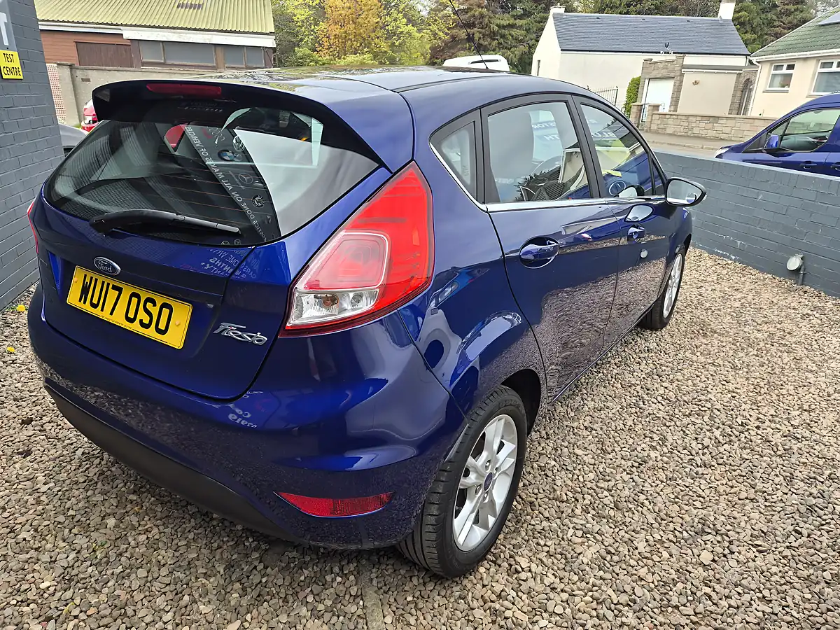 Used 2017 Ford Fiesta Zetec Blue - Interior and Exterior details 6