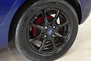 Used 2017 Ford Fiesta Zetec Blue - Interior and Exterior details 6