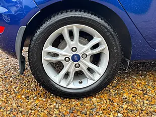 Used 2017 Ford Fiesta Zetec Blue - Interior and Exterior details 15