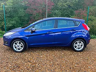 Used 2017 Ford Fiesta Zetec Blue - Interior and Exterior details 3