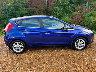 Used 2017 Ford Fiesta Zetec Blue - Interior and Exterior details 4