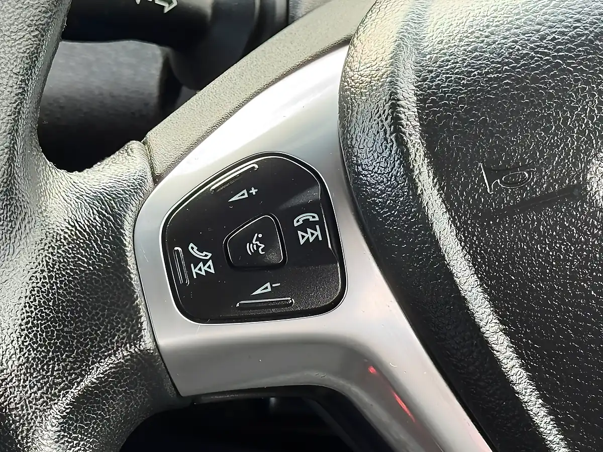 Used 2017 Ford Fiesta Zetec Blue - Interior and Exterior details 9