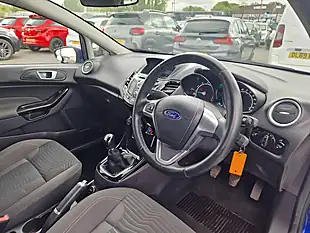 Used 2017 Ford Fiesta Zetec Blue - Interior and Exterior details 17
