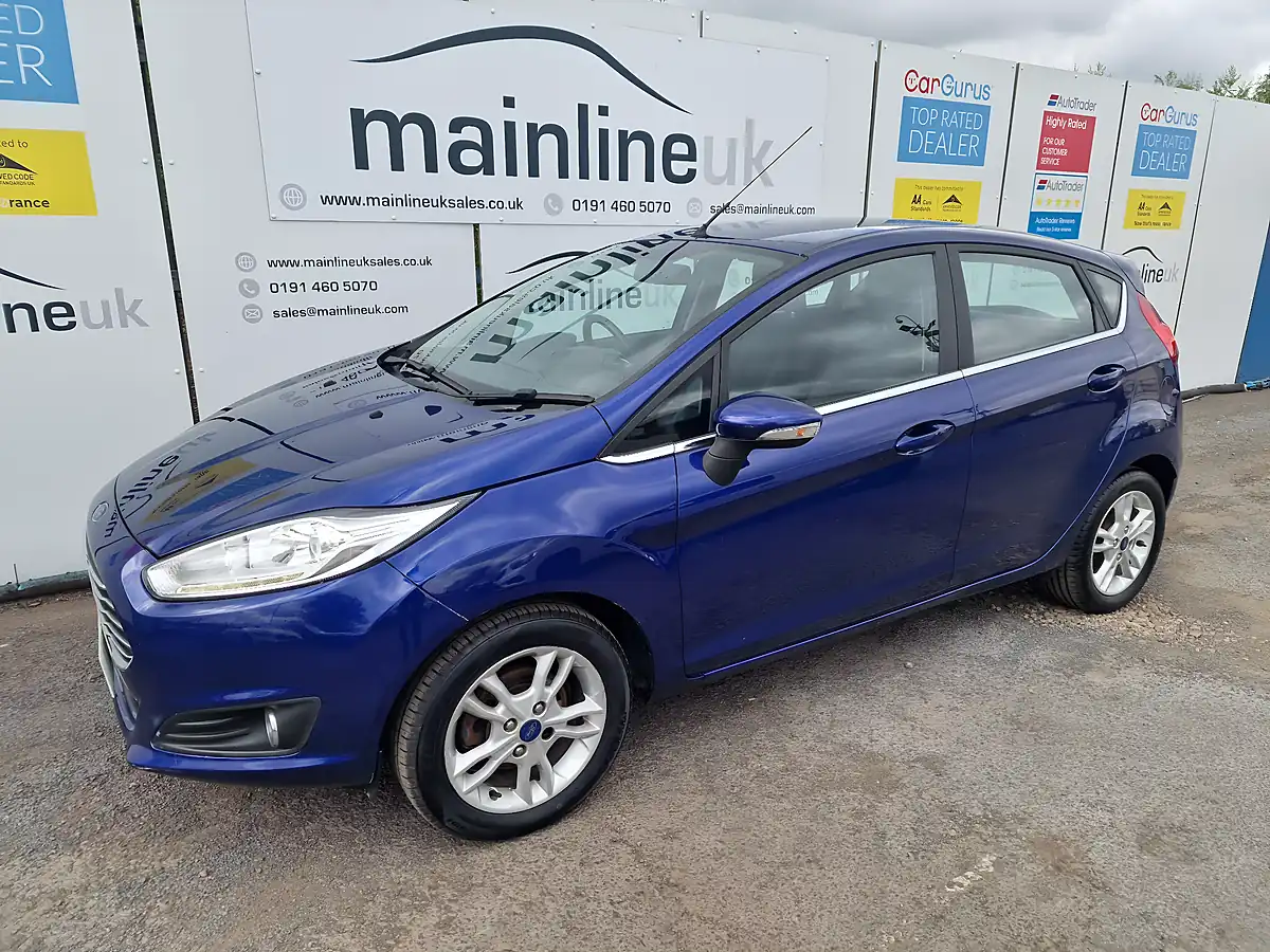 Used 2017 Ford Fiesta Zetec Blue - Interior and Exterior details 9