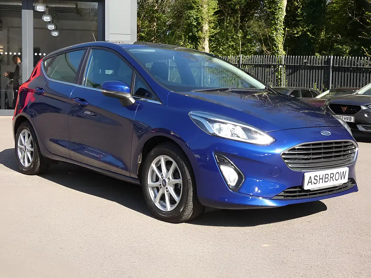 Used 2017 Ford Fiesta Zetec Deep Impact Blue Metallic - Interior and Exterior details 6