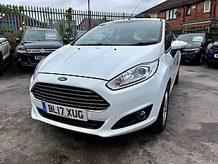 Used 2017 Ford Fiesta Zetec Frozen White - Interior and Exterior details 3