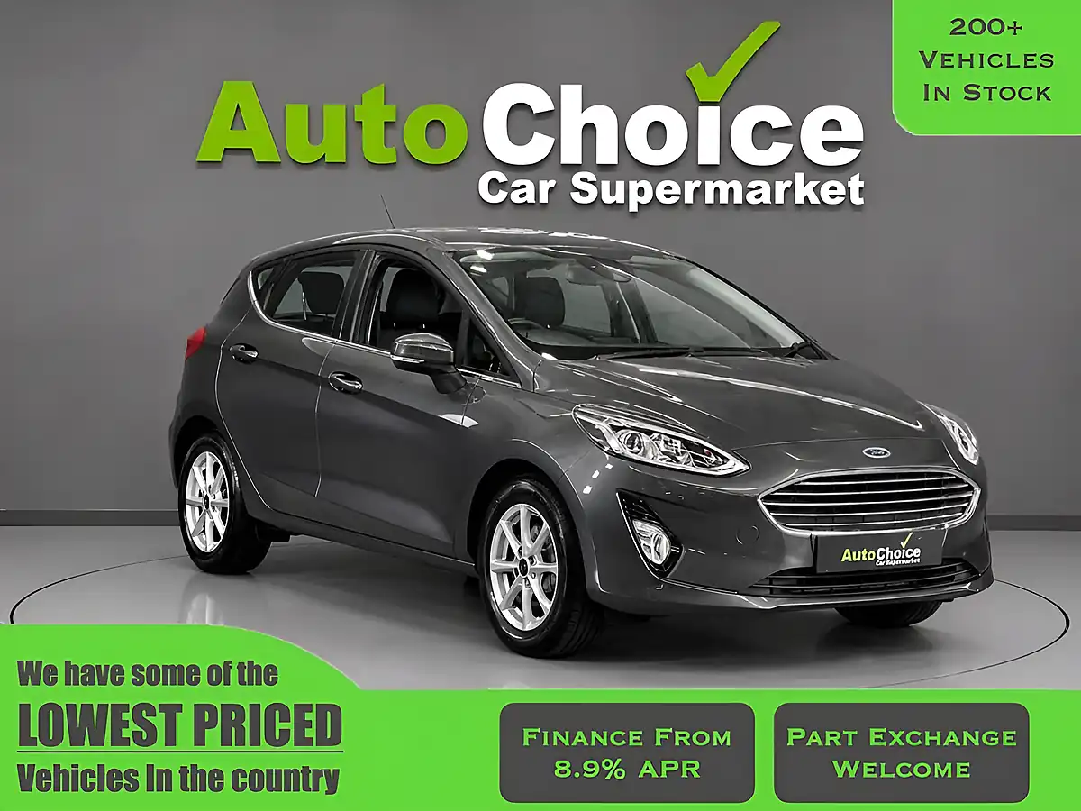 Used 2017 Ford Fiesta Zetec Grey - Front View