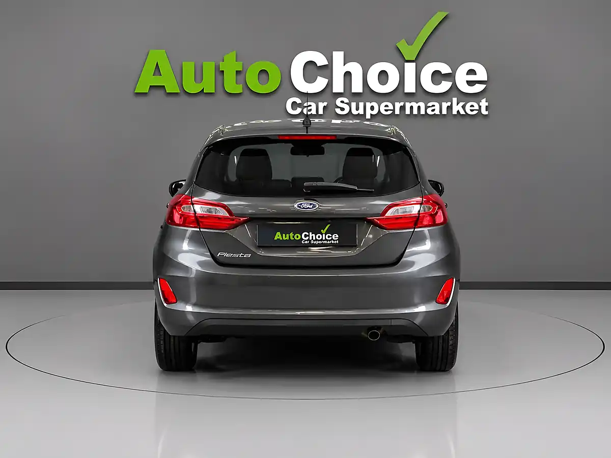 Used 2017 Ford Fiesta Zetec Grey - Interior and Exterior details 6