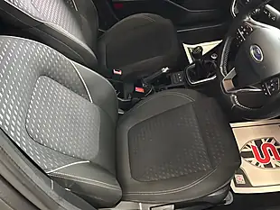 Used 2017 Ford Fiesta Zetec Grey - Interior and Exterior details 9