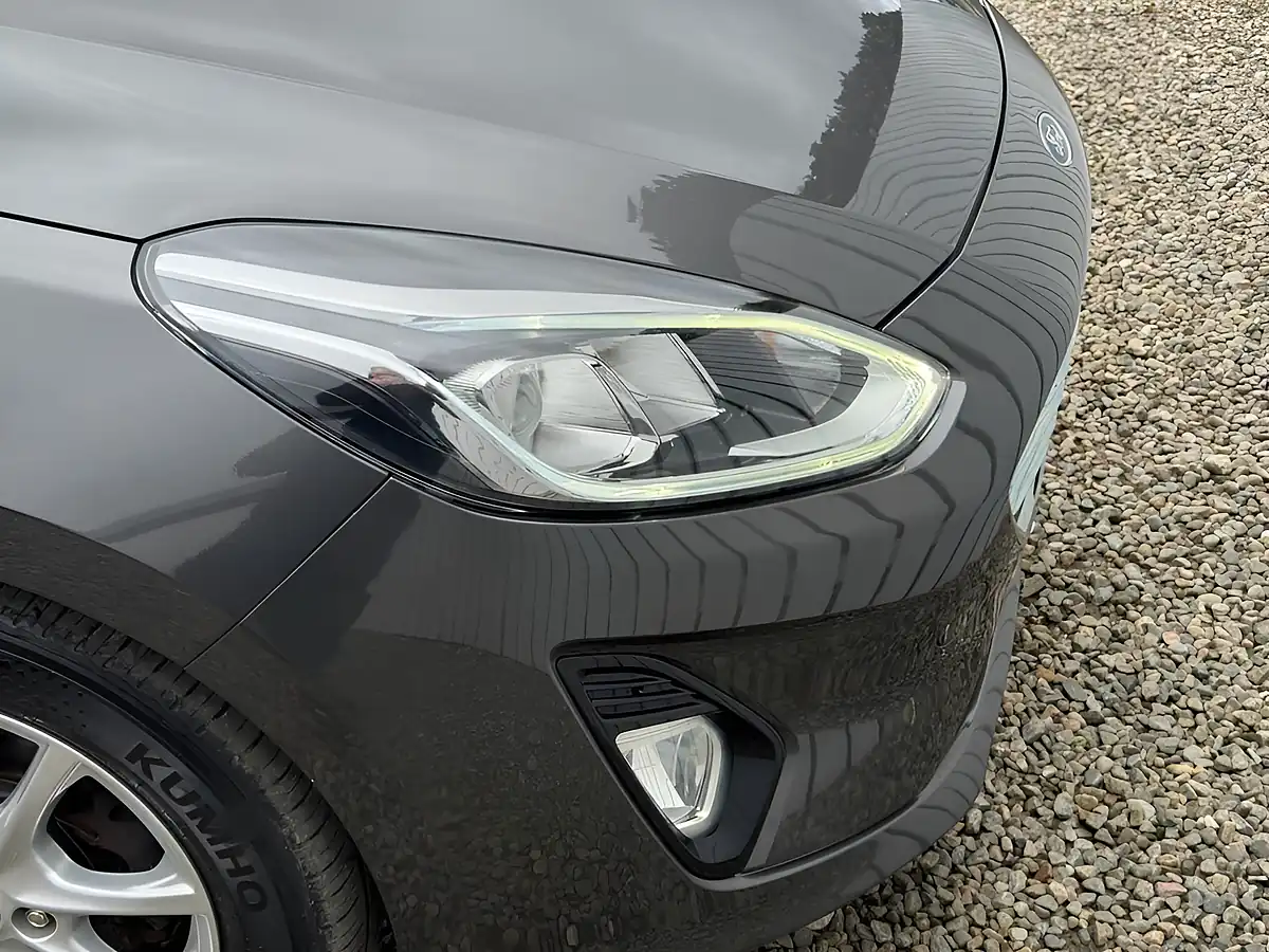 Used 2017 Ford Fiesta Zetec Grey - Interior and Exterior details 10