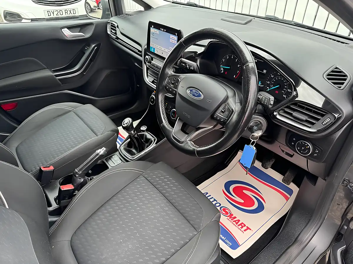 Used 2017 Ford Fiesta Zetec Grey - Interior and Exterior details 16