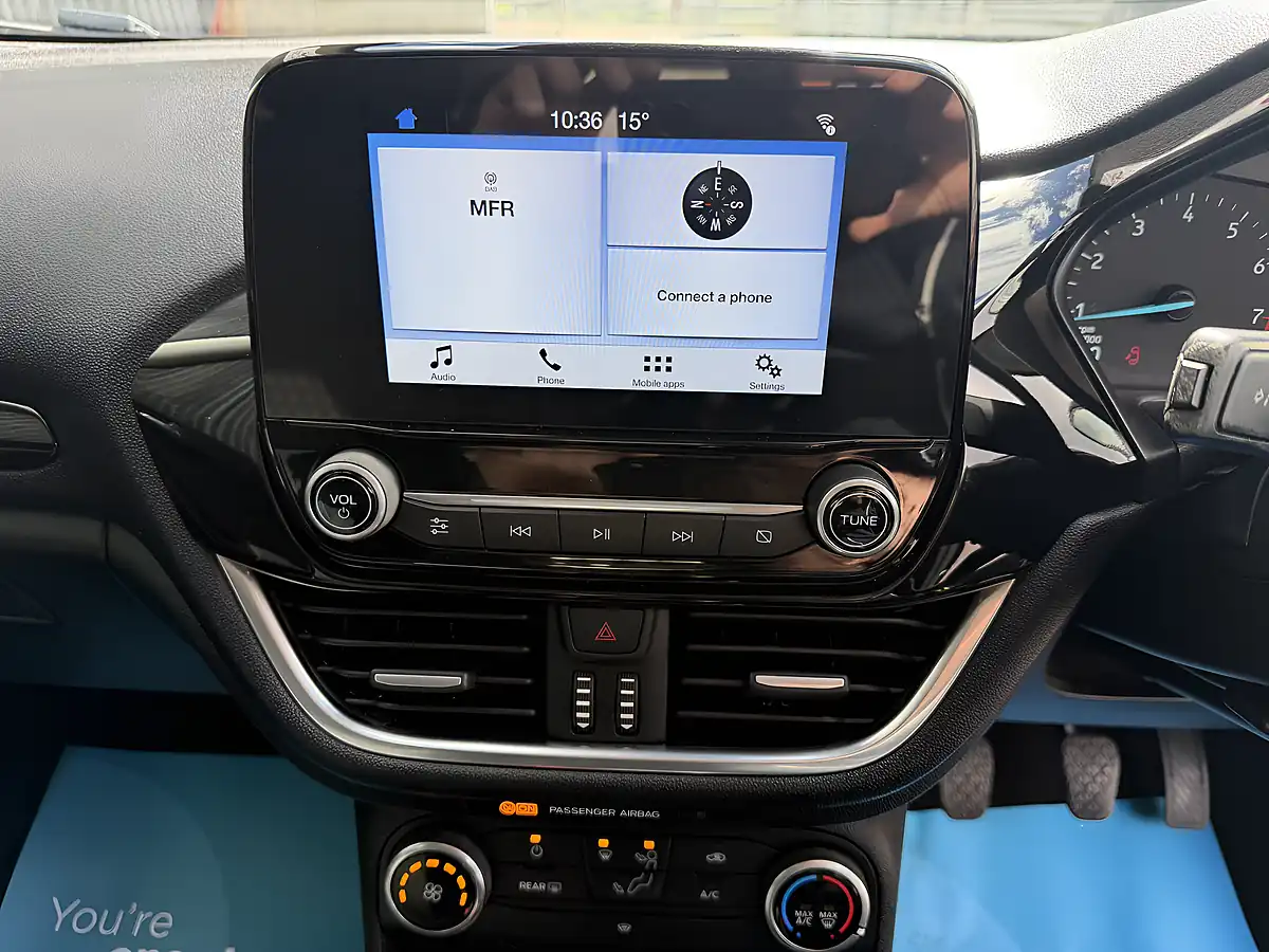Used 2017 Ford Fiesta Zetec Grey - Interior and Exterior details 16