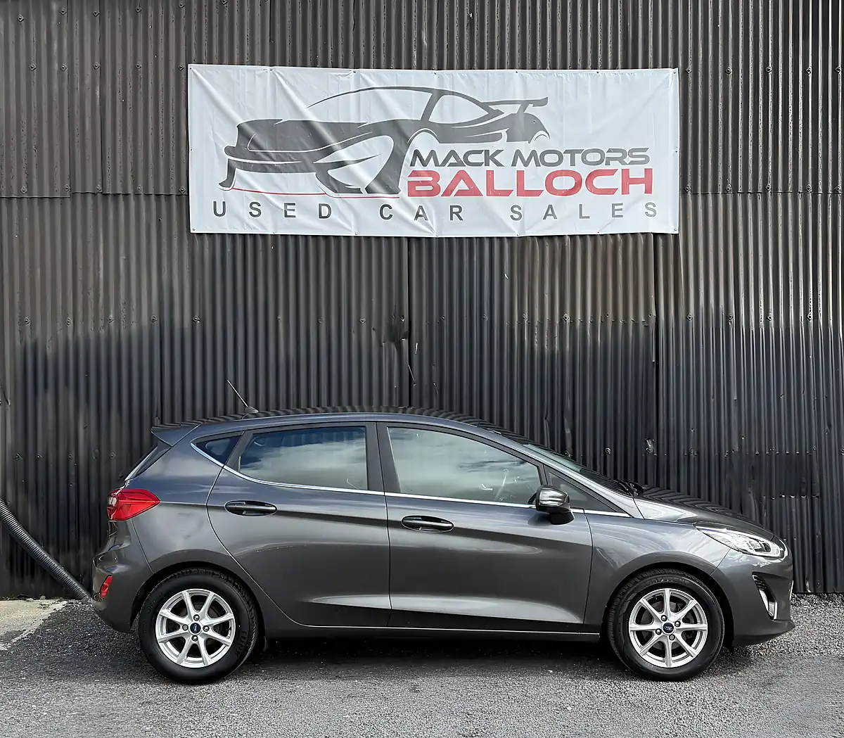 Used 2017 Ford Fiesta Zetec Grey - Interior and Exterior details 4