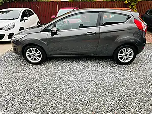 Used 2017 Ford Fiesta Zetec Grey - Interior and Exterior details 19