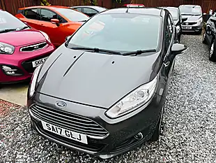 Used 2017 Ford Fiesta Zetec Grey - Interior and Exterior details 7
