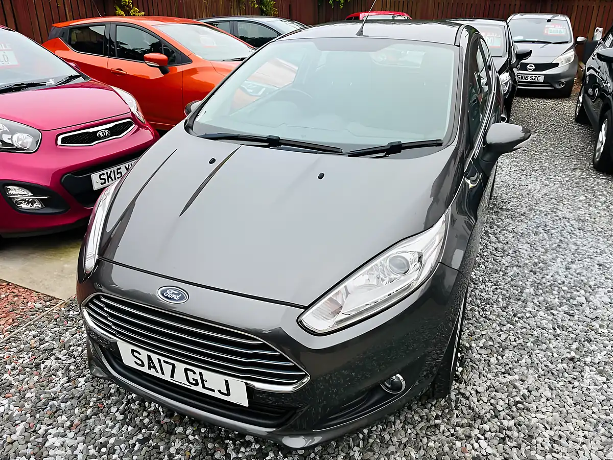 Used 2017 Ford Fiesta Zetec Grey - Interior and Exterior details 7