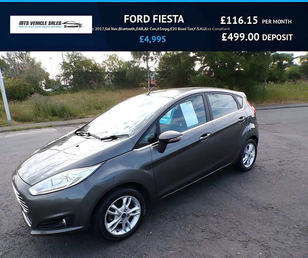 Used 2017 Ford Fiesta Zetec Grey - Front View