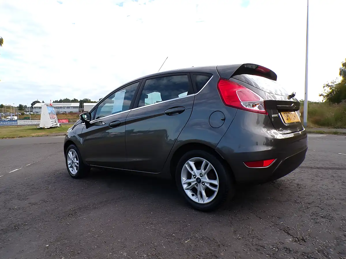 Used 2017 Ford Fiesta Zetec Grey - Interior and Exterior details 10