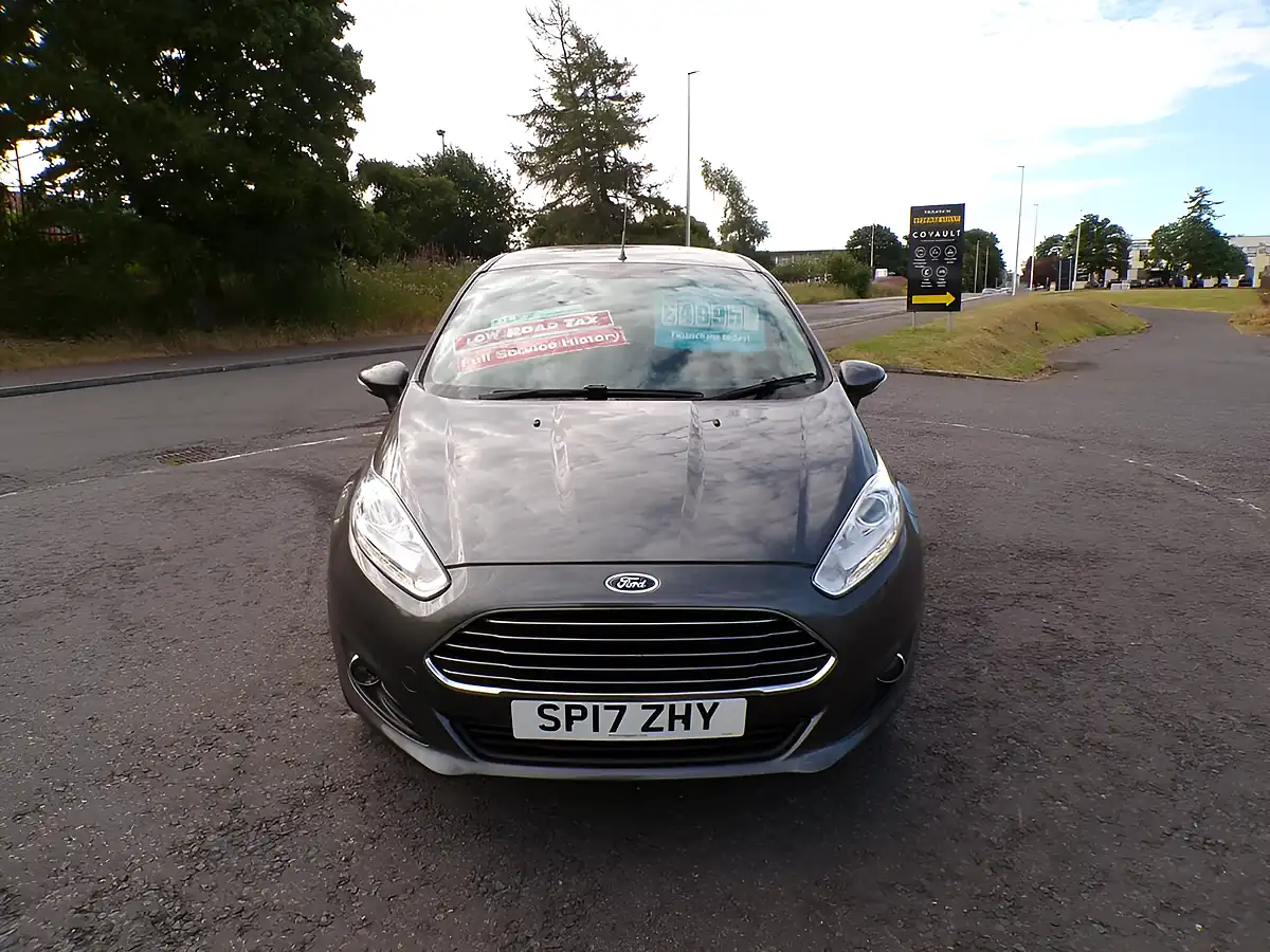 Used 2017 Ford Fiesta Zetec Grey - Interior and Exterior details 14