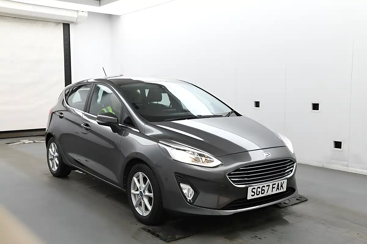 Used 2017 Ford Fiesta Zetec Grey - Front View